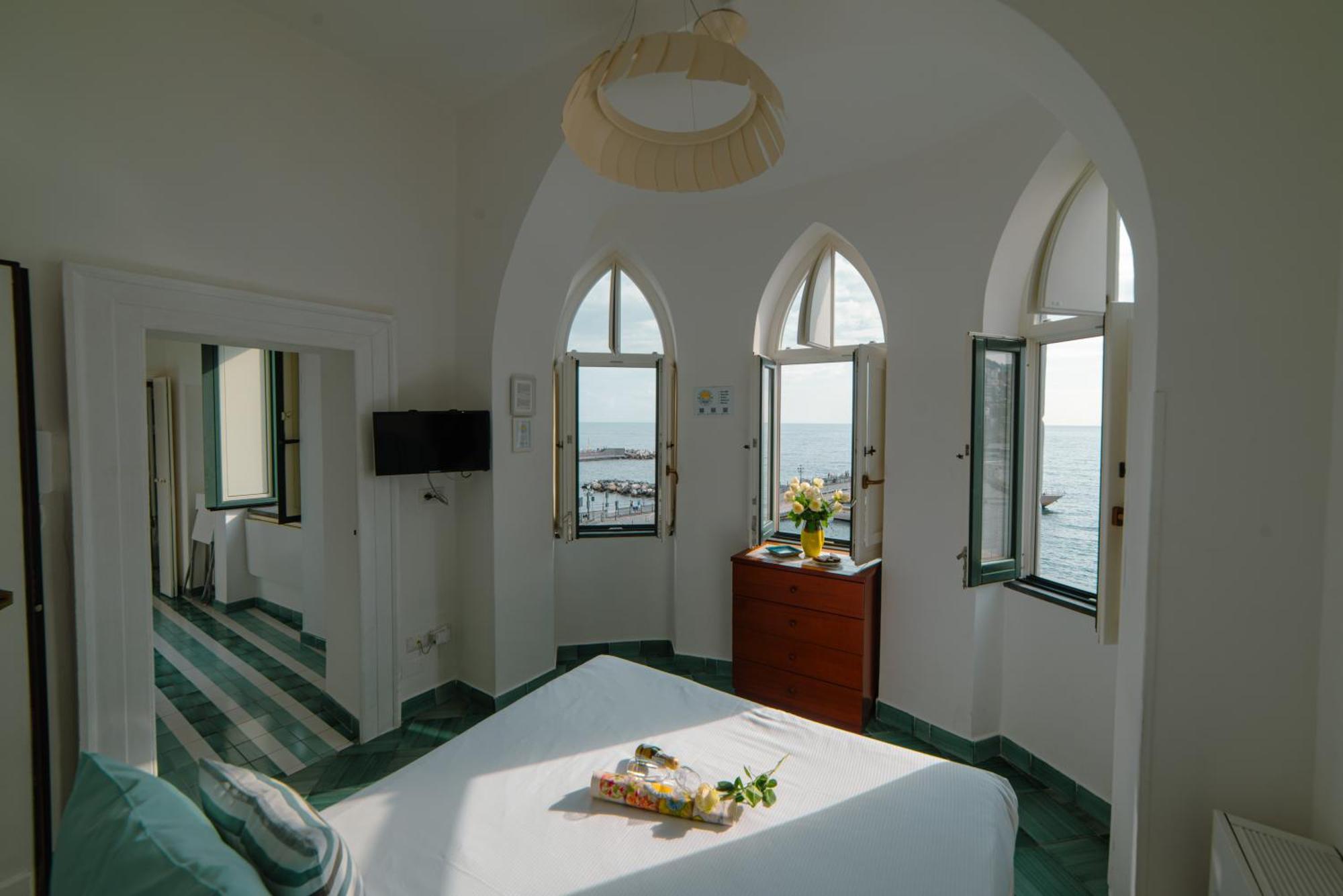 Dimore De Luca- Sea View อามาลฟี ภายนอก รูปภาพ