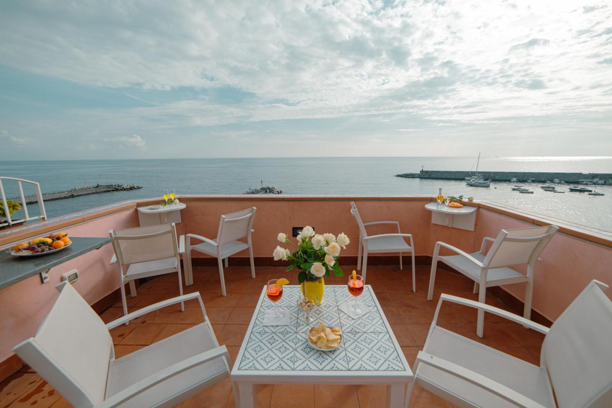 Dimore De Luca- Sea View อามาลฟี ภายนอก รูปภาพ