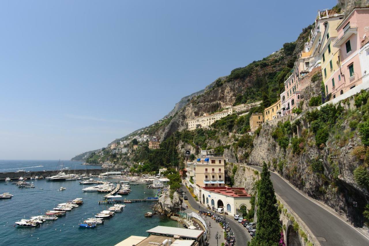 Dimore De Luca- Sea View อามาลฟี ภายนอก รูปภาพ